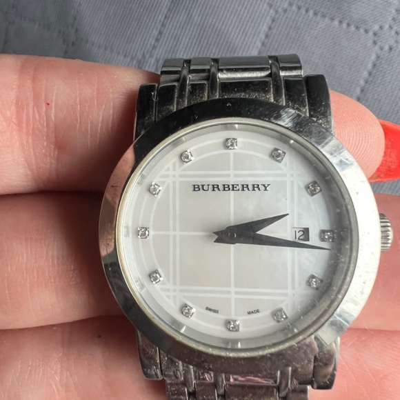 Burberry Watch with Diamonds - Picture 2 of 2
